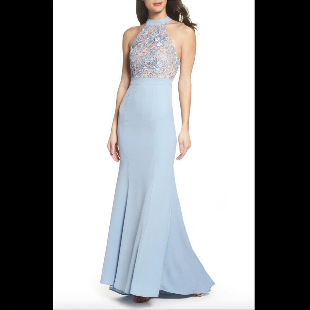 NWT Jarlo Caden Lace‎ Detail Trumpet Gown